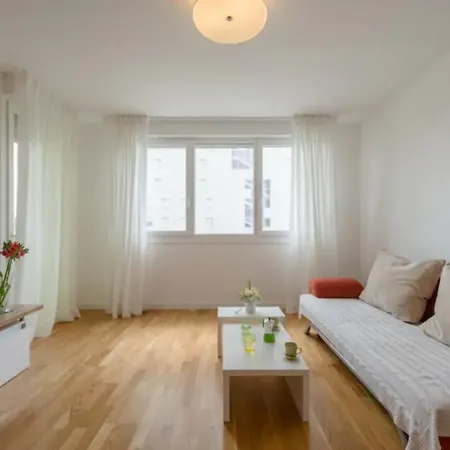 Apartamento White Gardenia St *